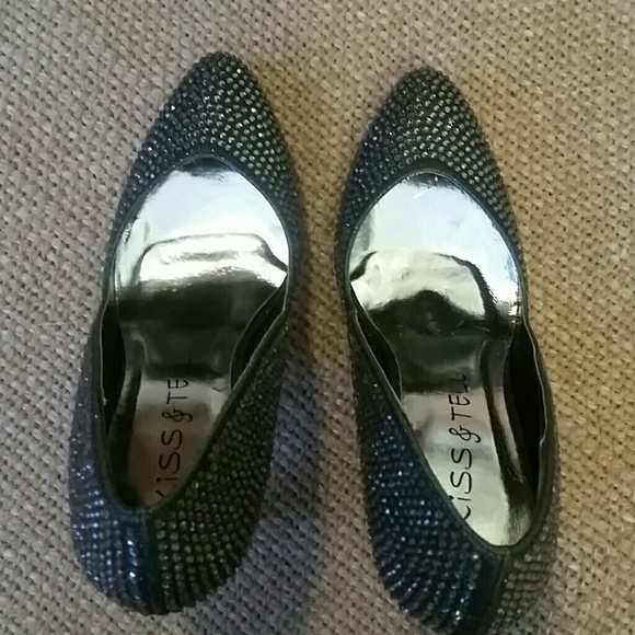 Beautiful  rhinestone heels - Picture 7 of 8